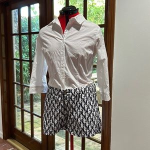Old Navy Shorts - Marine design for the Beach or Hamptons vibe